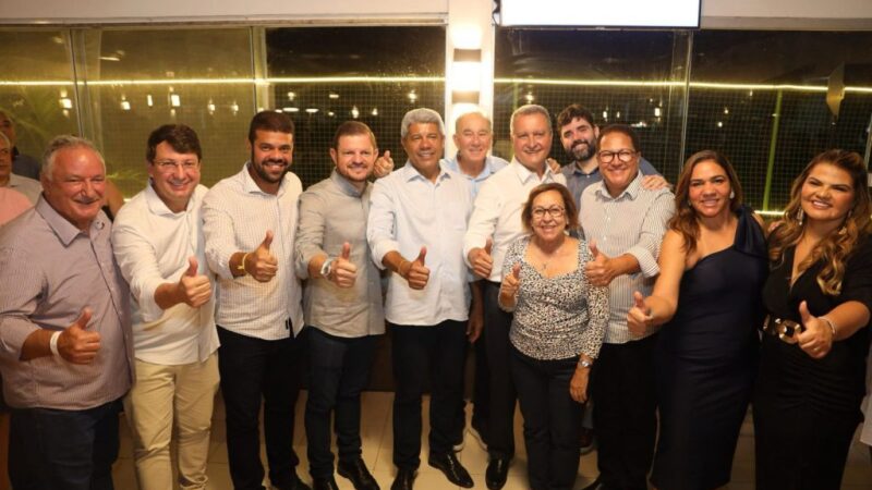 Prefeito Augusto Castro reúne cerca de 150 lideranças políticas em Itabuna