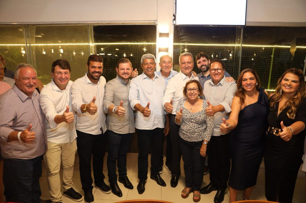 Prefeito Augusto Castro reúne cerca de 150 lideranças políticas em Itabuna