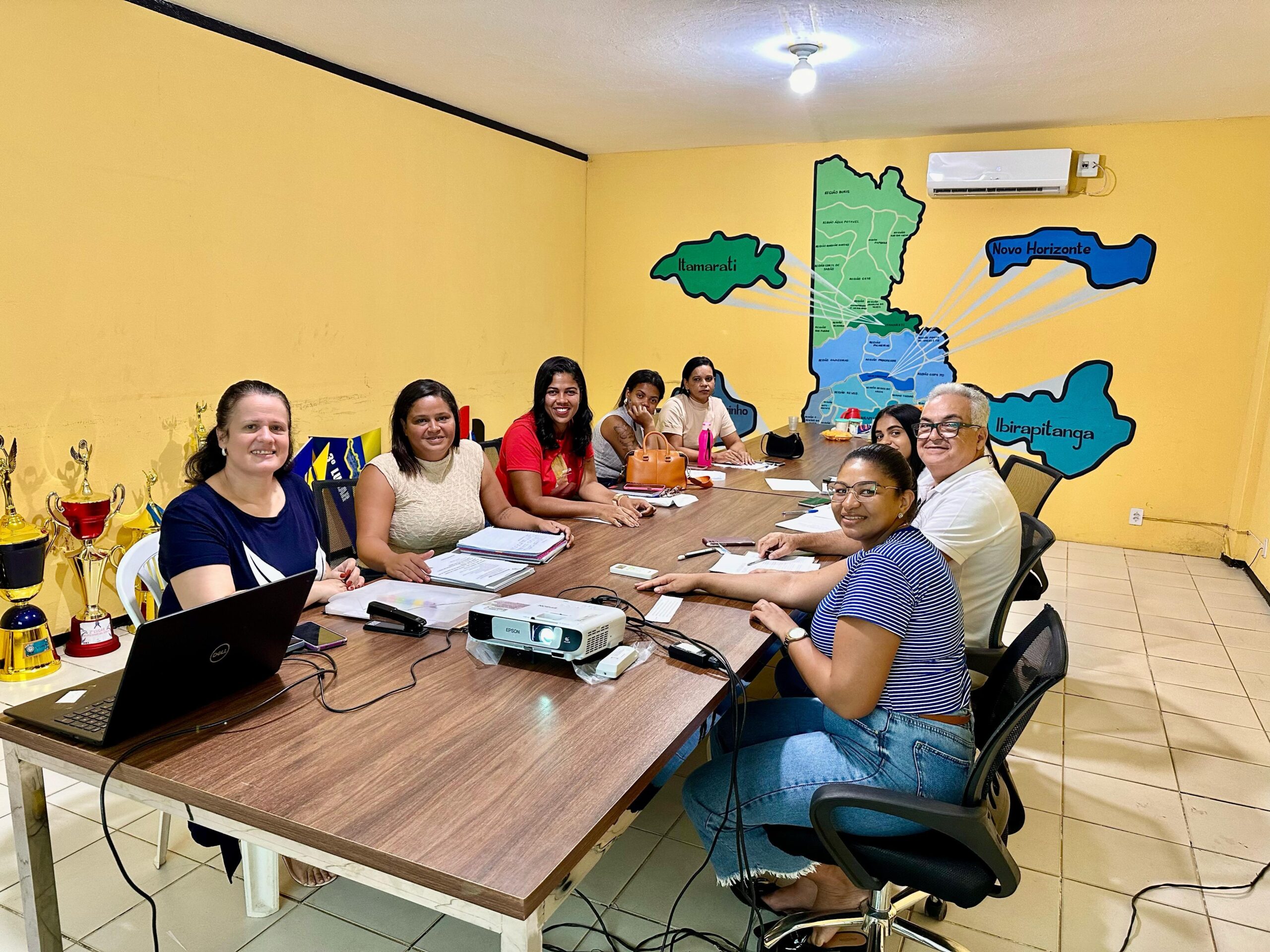 SEDES Ibirapitanga realiza capacitação técnica e prática para equipe do Programa Primeira Infância