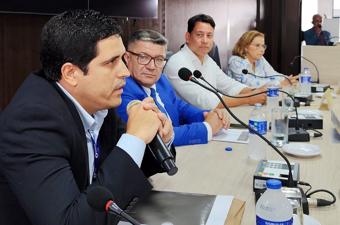 Presidente da EMASA participa de sessão especial na Câmara Municipal em alusão ao Dia Mundial da Água