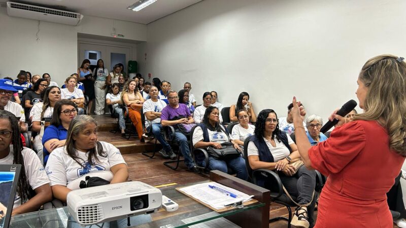 Prefeitura de Itabuna entrega tablets aos Agentes Comunitários de Saúde
