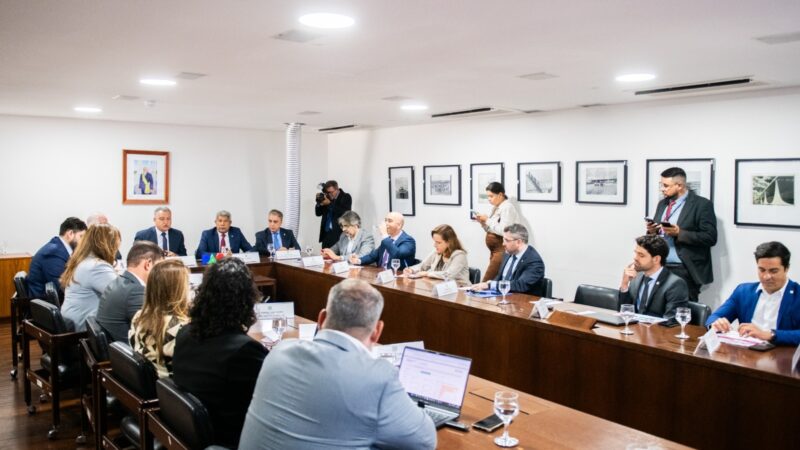 Governo da Bahia monta estrutura para orientar prefeitos e prefeitas nas inscrições de obras no PAC Seleções; prazo vai até 31 de março