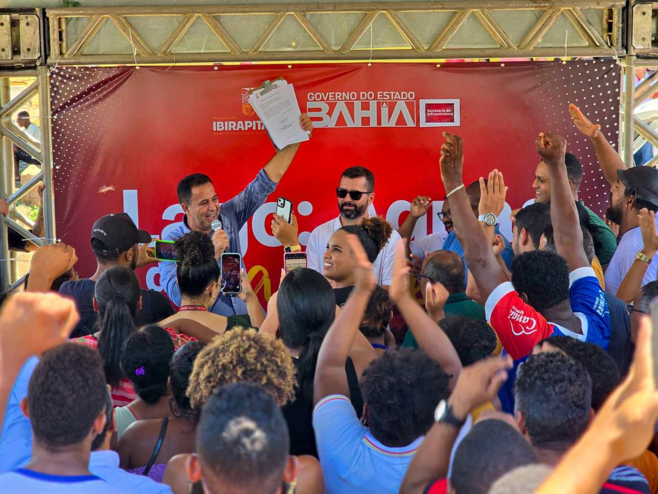 Prefeitura de Ibirapitanga assina retomada definitiva das obras do Lago Municipal