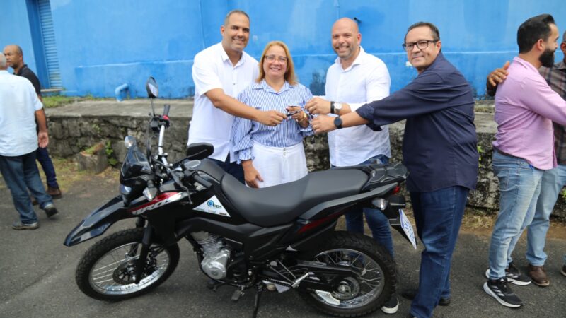 URUÇUCA: PREFEITURA RECEBE MOTOCICLETA DO CDS/LS PARA AUXILIAR NA ASSISTÊNCIA TÉCNICA RURAL