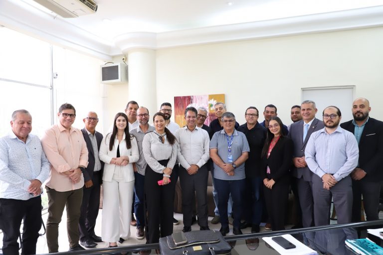 Prefeitura de Itabuna participa de encontro na UESC para a criação do Fórum Permanente de Desenvolvimento do Sul da Bahia
