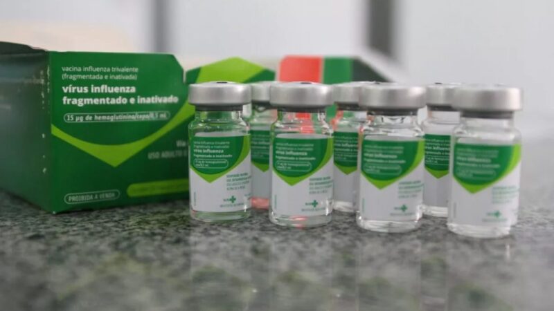 Campanha Nacional de Vacinação contra a Influenza em Itabuna atende profissionais de saúde