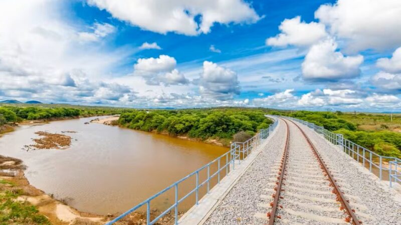 GOVERNO FEDERAL AUTORIZA EMPRESA A EXECUTAR OBRAS COMPLEMENTARES DA FIOL