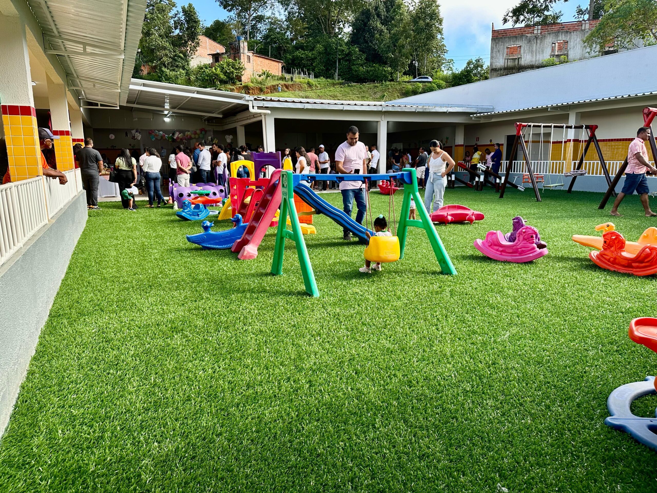 Prefeitura de Ibirapitanga entrega obra de requalificação da Creche Professora Cecília Pereira da Silva