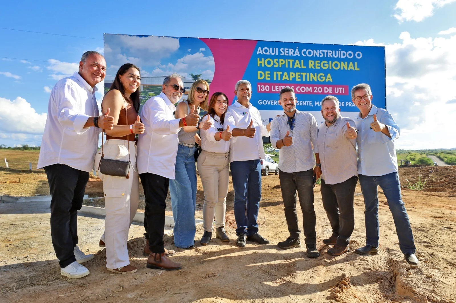 Governo do Estado anuncia construção do Hospital Regional e assina ordem de serviço da Policlínica de Itapetinga