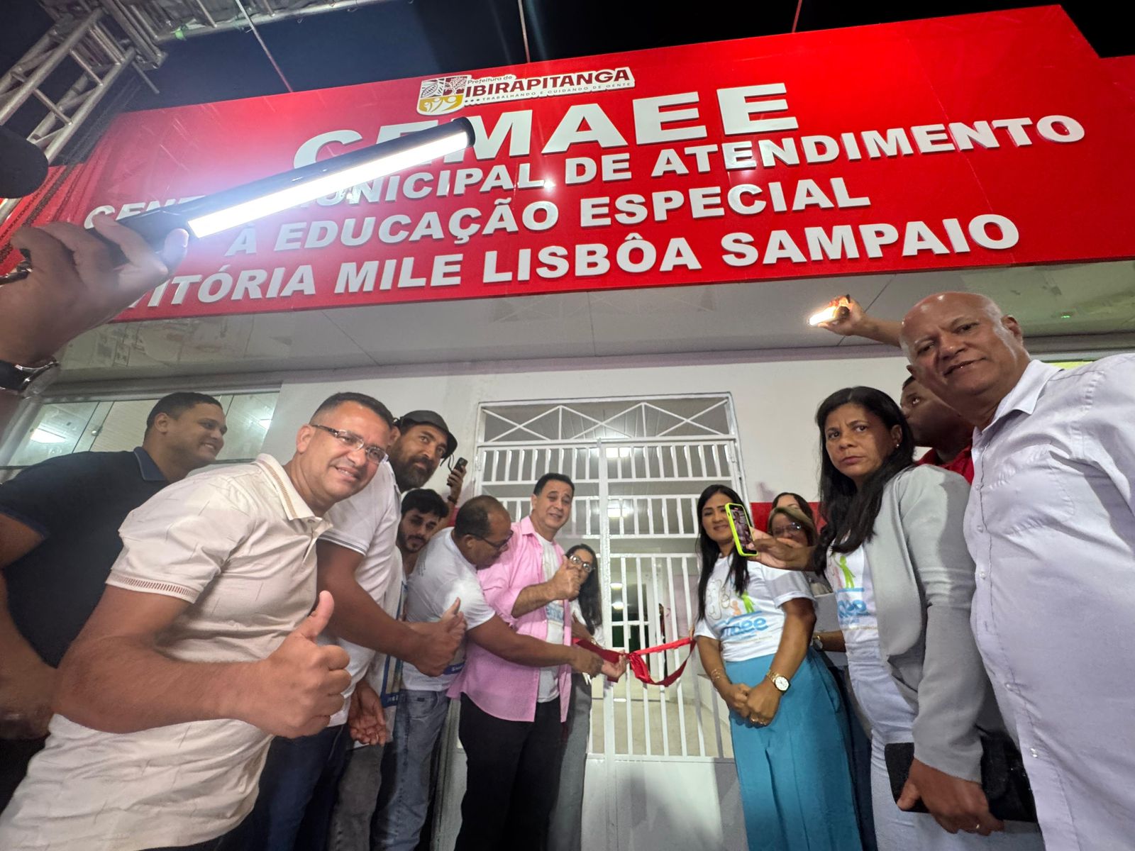 Ibirapitanga inaugura Centro de Atendimento à Educação Especial com homenagem emocionante a Vitória Mile