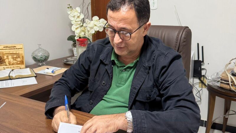 Prefeitura de Ibirapitanga sanciona reajuste salarial para servidores públicos