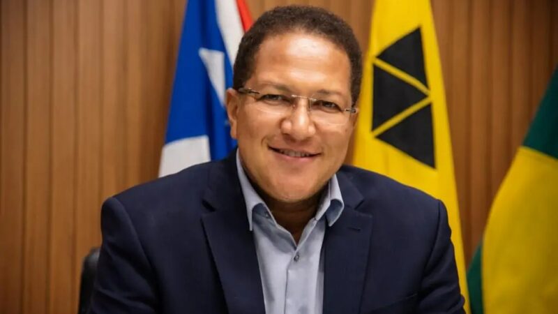 Prefeito Augusto Castro nomeia professores aprovados em concurso para a Rede Municipal de Ensino