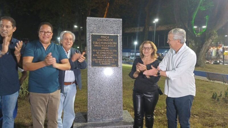 Crianças e idosos fazem a festa na entrega da Praça Otávio Mangabeira no centro de Itabuna