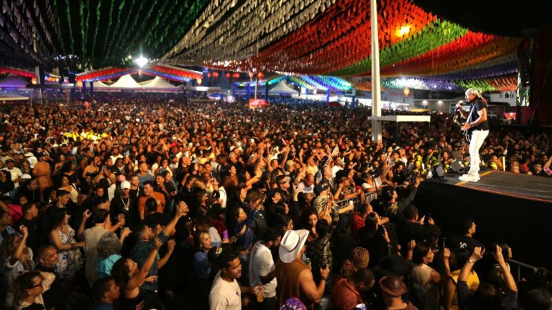 Bell Marques e Toque Dez encerram IbiraPedro 2025 com shows históricos e consagram a festa como uma das maiores da Bahia