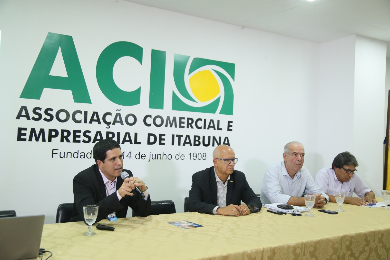 Presidente da EMASA pede apoio das entidades comerciais para reduzir a inadimplência do comércio de Itabuna com a empresa