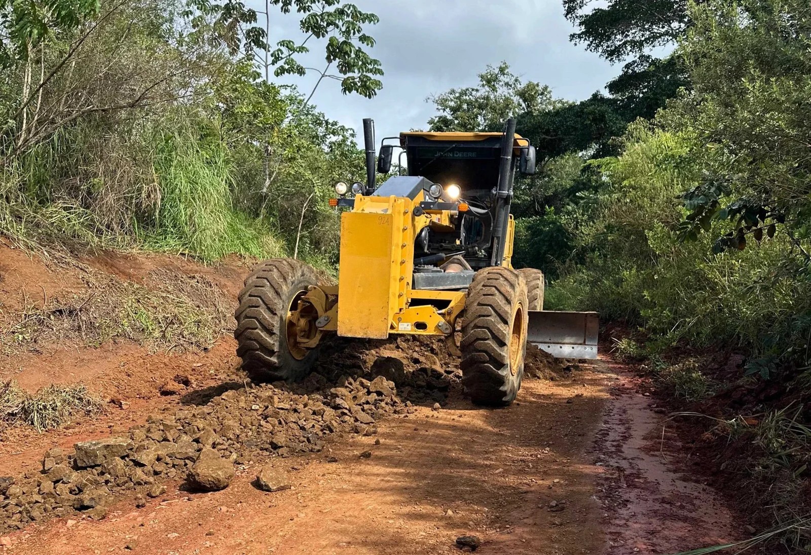 Prefeitura de Ilhéus já recuperou 160km de estradas vicinais desde o início do ano