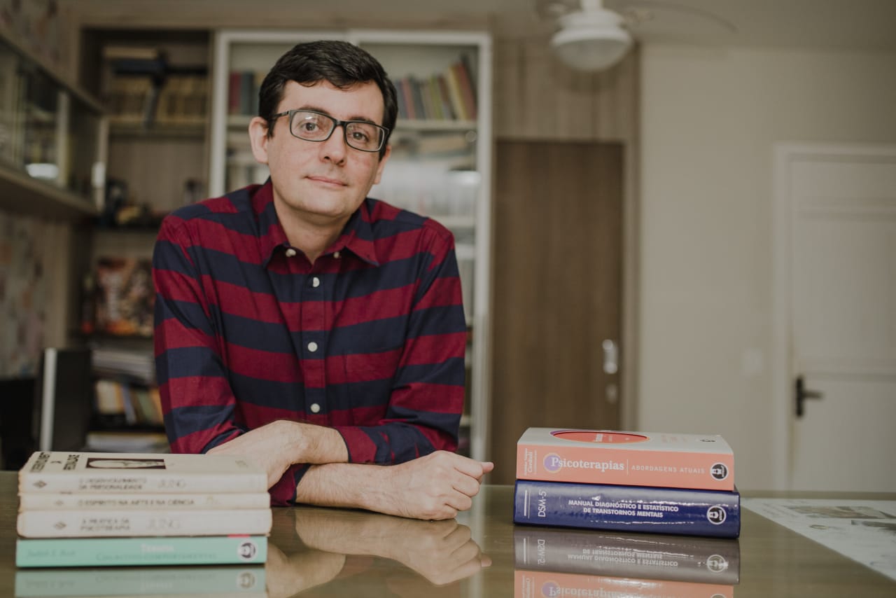 Faculdade de Ilhéus oferece curso gratuito na área de Psicologia sobre o inconsciente dos sonhos