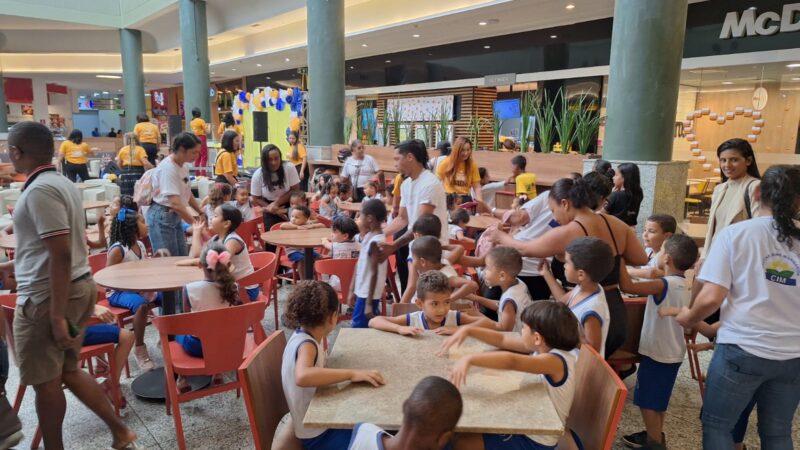 Crianças de creches de Itabuna participaram do McDia Feliz em apoio ao GACC
