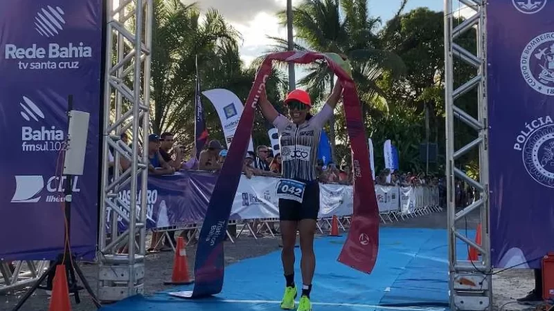 Triathlon em Ilhéus reúne atletas de alto nível e celebra o esporte na cidade