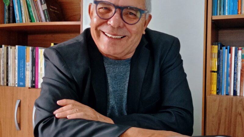 Jornalista Jonildo Glória toma posse na Academia Grapiúna de Artes e Letras