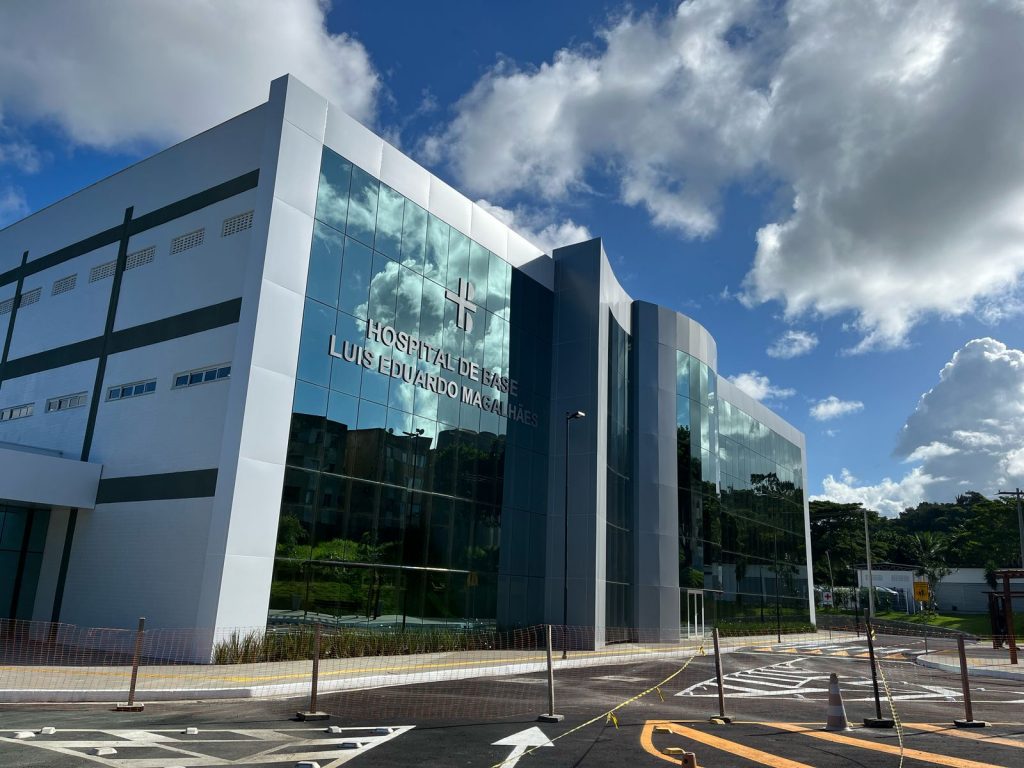 Dispensa de funcionários com contratos precários no Hospital de Base de Itabuna cumpre decisão judicial