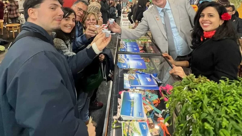 Ilhéus representa o Brasil com stand próprio no Salon du Chocolat, em Paris