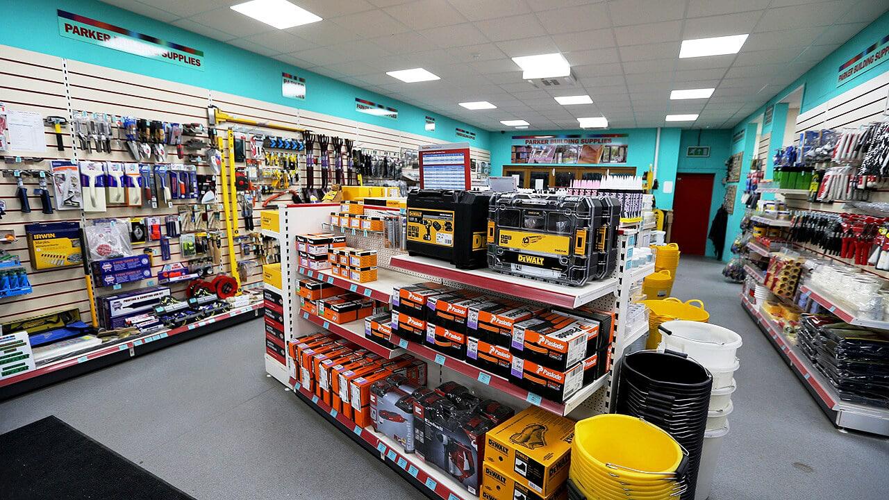 Prefeitura de Ilhéus inaugura Praça Misael Tavares com destaque para túnel de água luminosa