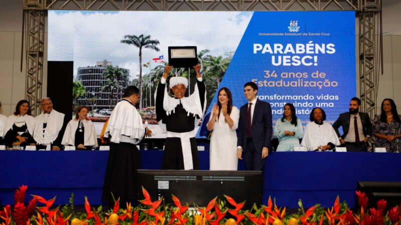 Jerônimo Rodrigues se torna primeiro governador da Bahia a receber título de Doutor Honoris Causa pela Uesc