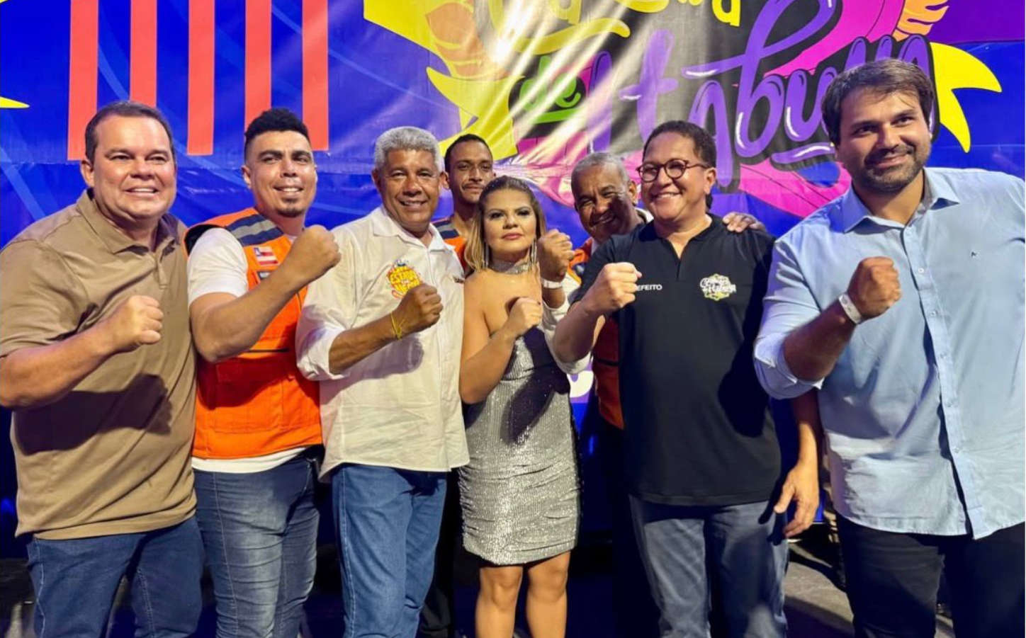 Governador Jerônimo Rodrigues prestigia abertura do Carnaval antecipado de Itabuna