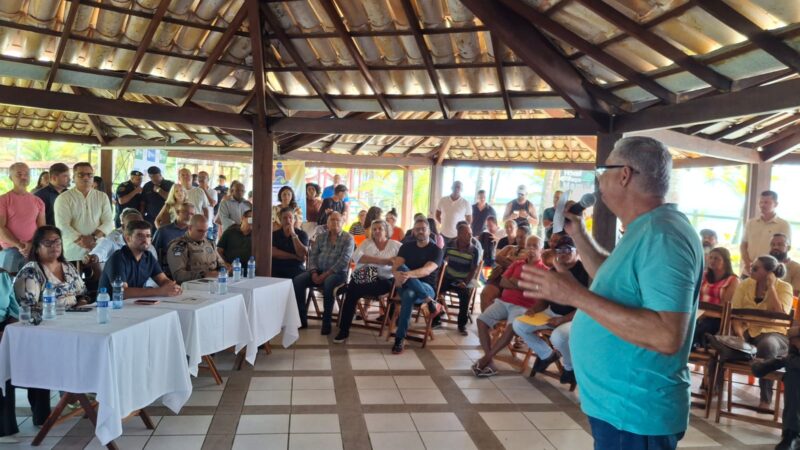 Lideranças comunitárias do litoral norte de Ilhéus apresentam demandas ao prefeito Valderico Júnior