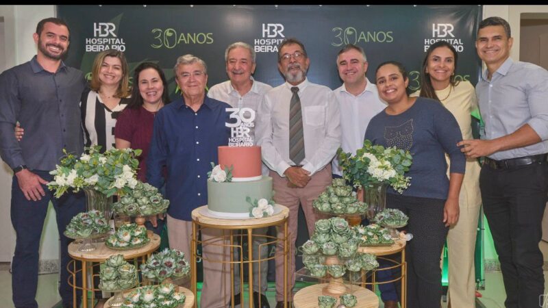 Hospital Beira Rio reúne profissionais de oftalmologia e e colaboradores e celebra 30 anos