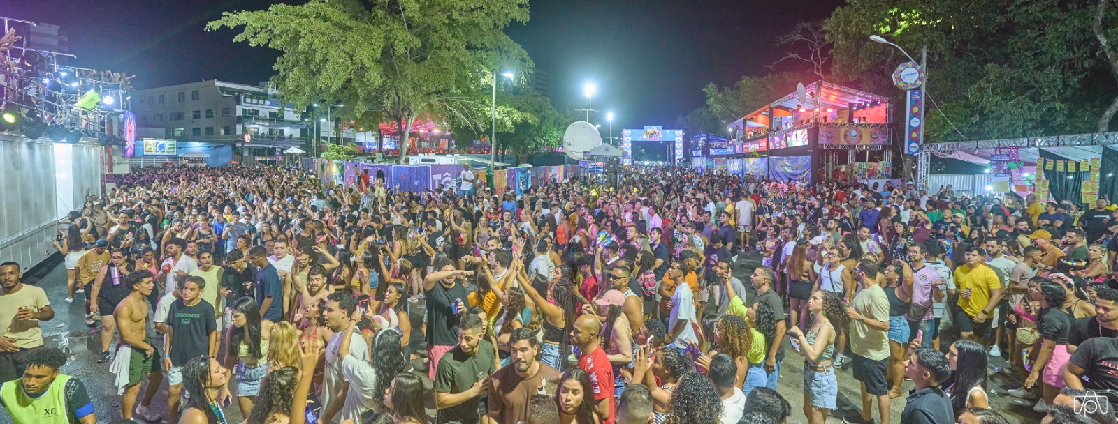 Carnaval de Itabuna aquece a economia e faz ambulantes celebrarem recorde de vendas no Circuito Sabará