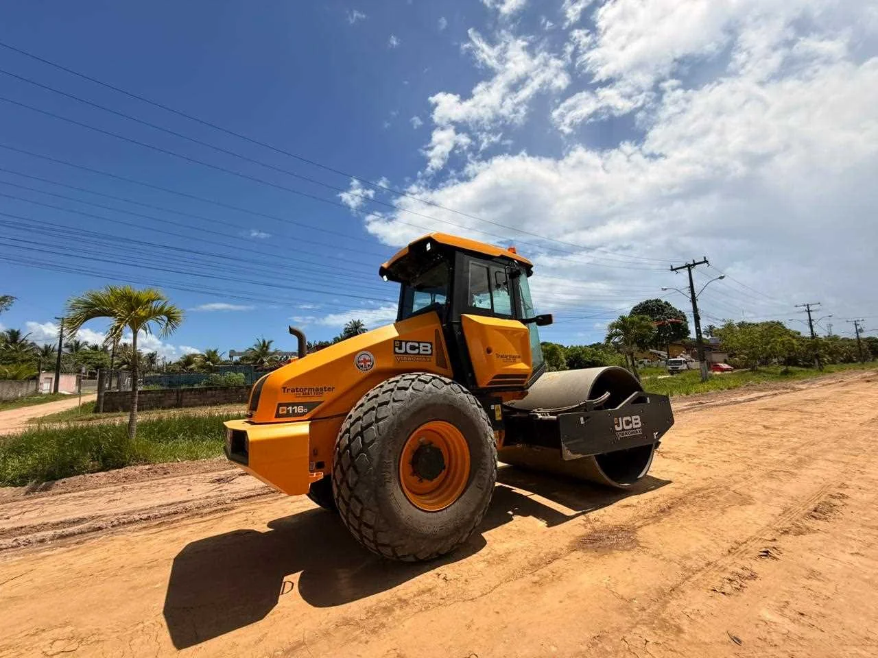 Prefeitura de Ilhéus realiza mutirão para recuperação de estradas vicinais