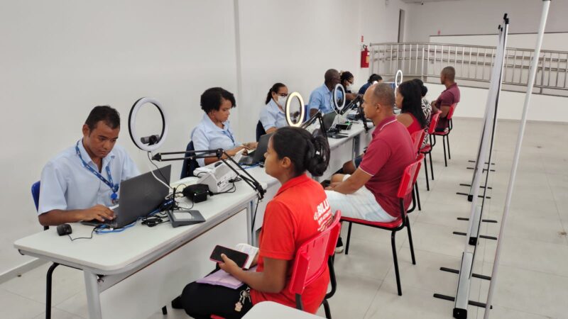 SAC realiza atendimento especial da nova Carteira de Identidade em IlhéusEquipe SAC Itinerante atende à população gratuitamente na Escola Nelson Schaun até o dia 3 de março