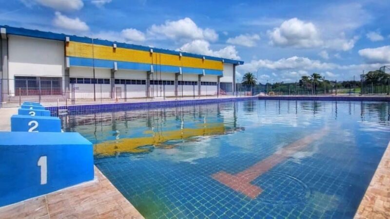 Prefeitura de Itabuna convida alunos a confirmar matrículas para o Projeto Aquático – 2026 na Vila Olímpica