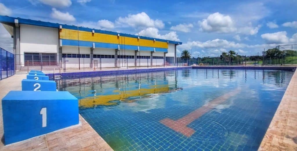 Prefeitura de Itabuna convida alunos a confirmar matrículas para o Projeto Aquático – 2026 na Vila Olímpica