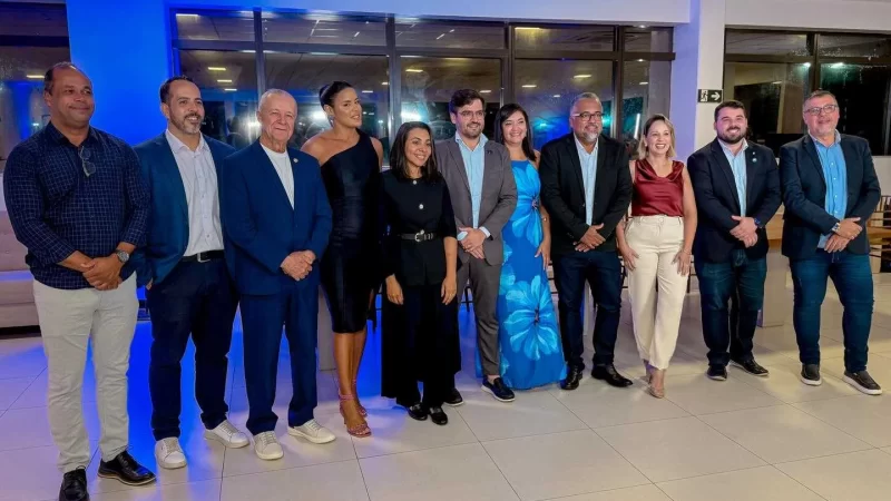 Prefeito Valderico Junior prestigia posse da nova diretoria da CDL de Ilhéus