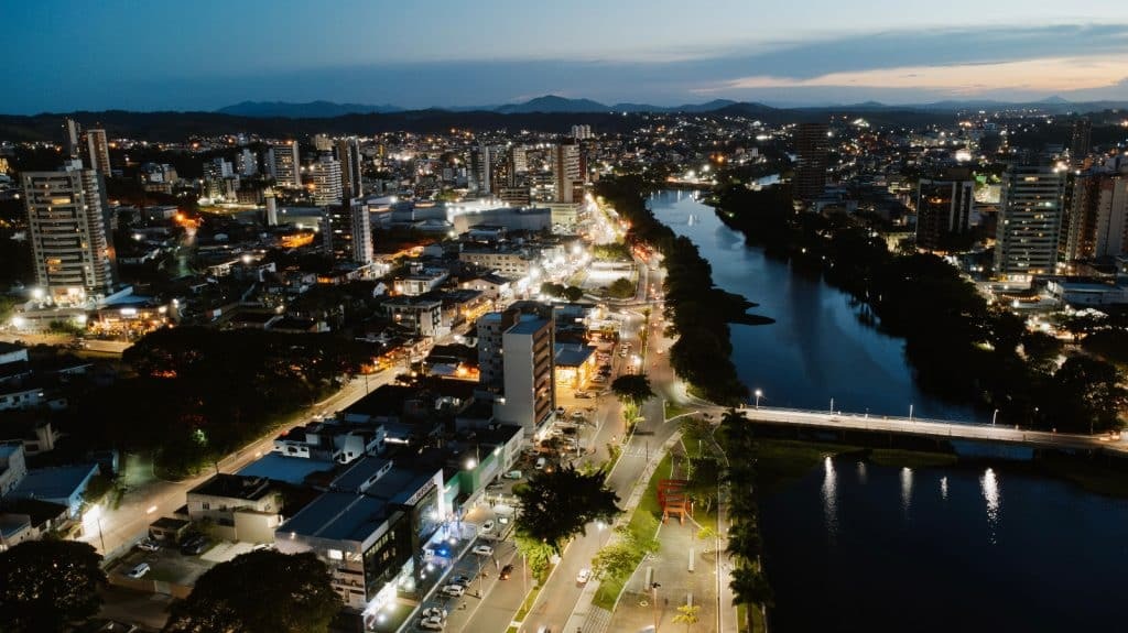 Falta de energia por mais de 14 horas em Rio do Braço paralisa a produção e distribuição de água tratada em Itabuna