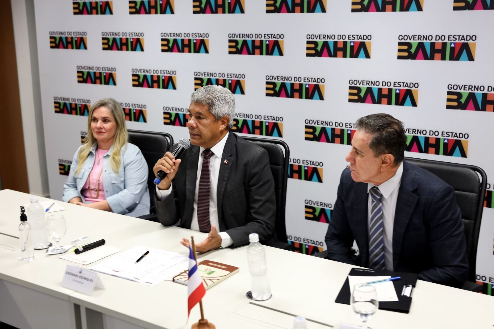 Com queda nos índices de mortes violentas, Estado amplia metas do Bahia Pela Paz para 2026