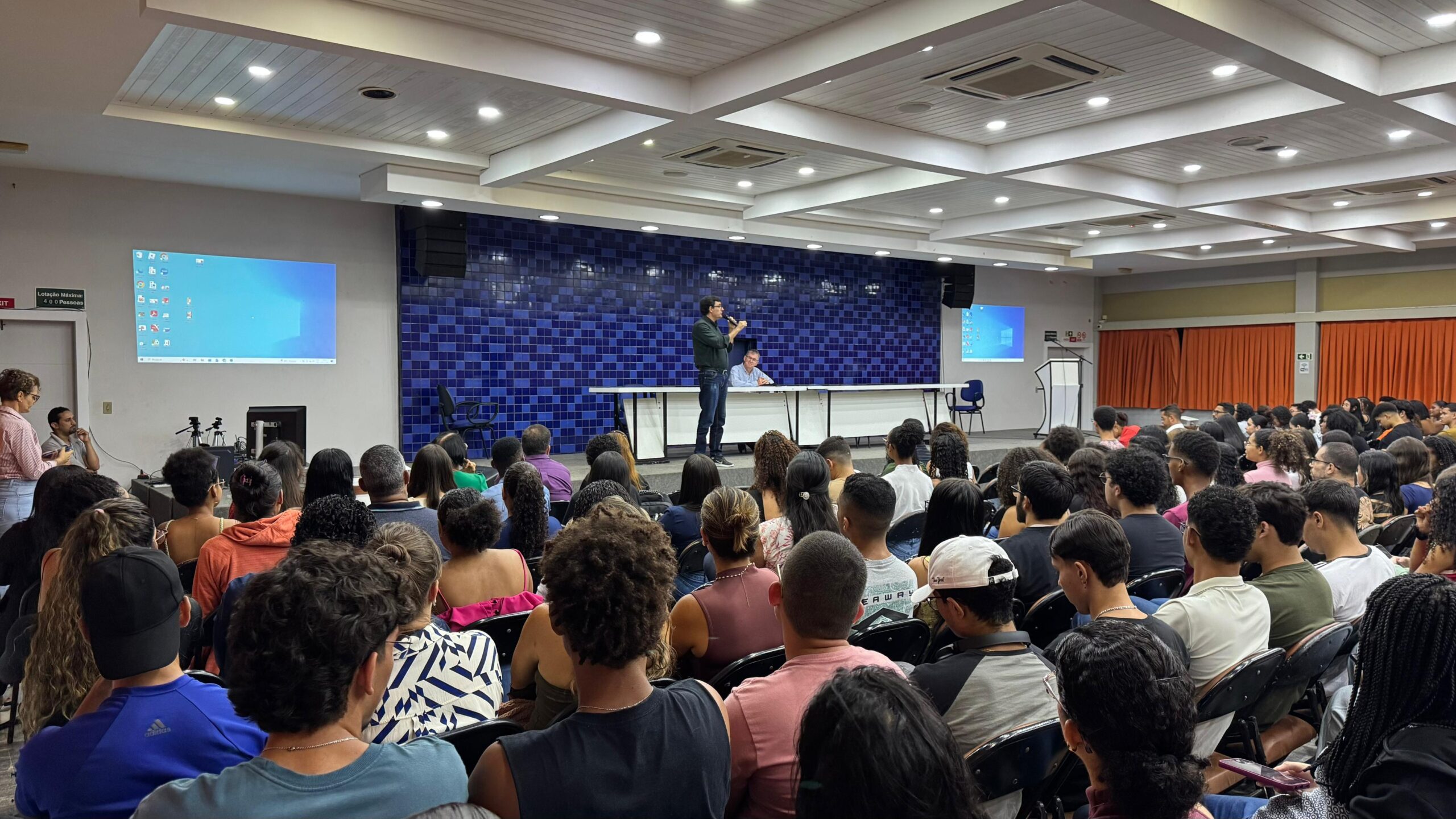 Faculdade de Ilhéus realiza primeira edição do Prêmio Láurea Acadêmica