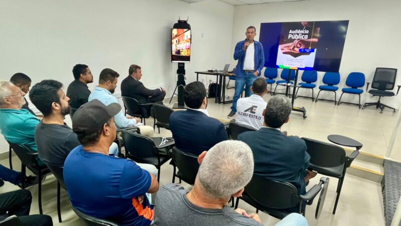 Seminário orientou marceneiros sobre reforma tributária, direito do consumidor e inovações tecnológicas