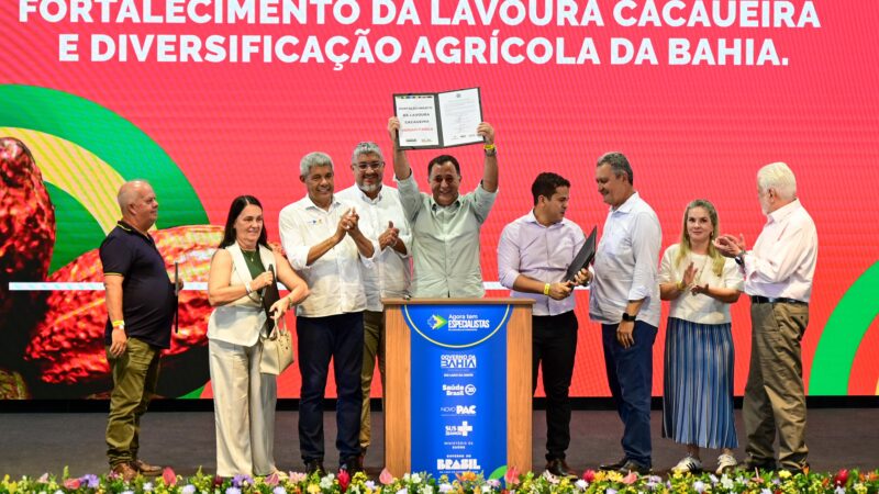 Ibirapitanga garante cessão de prédio da Ceplac em agenda com o governador em Salvador