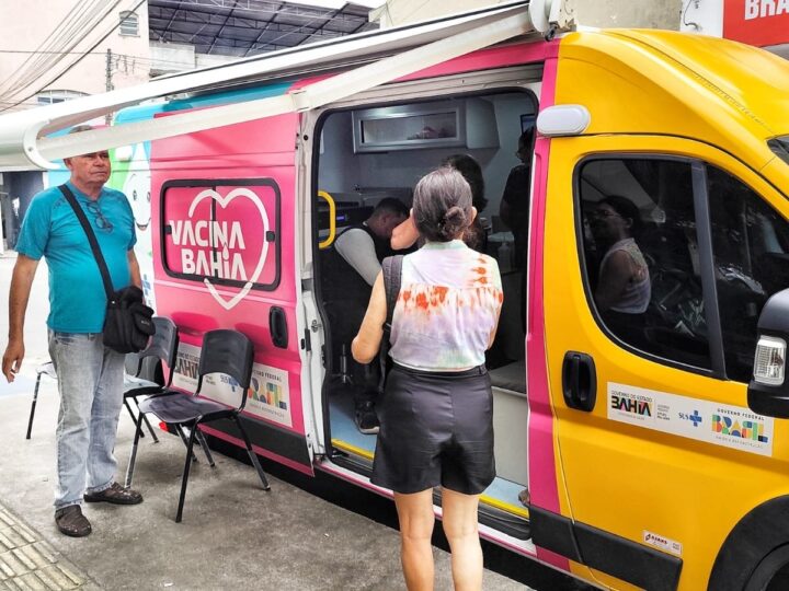 VacinaMóvel chega ao Pontalzinho e amplia acesso da população à imunização em Itabuna