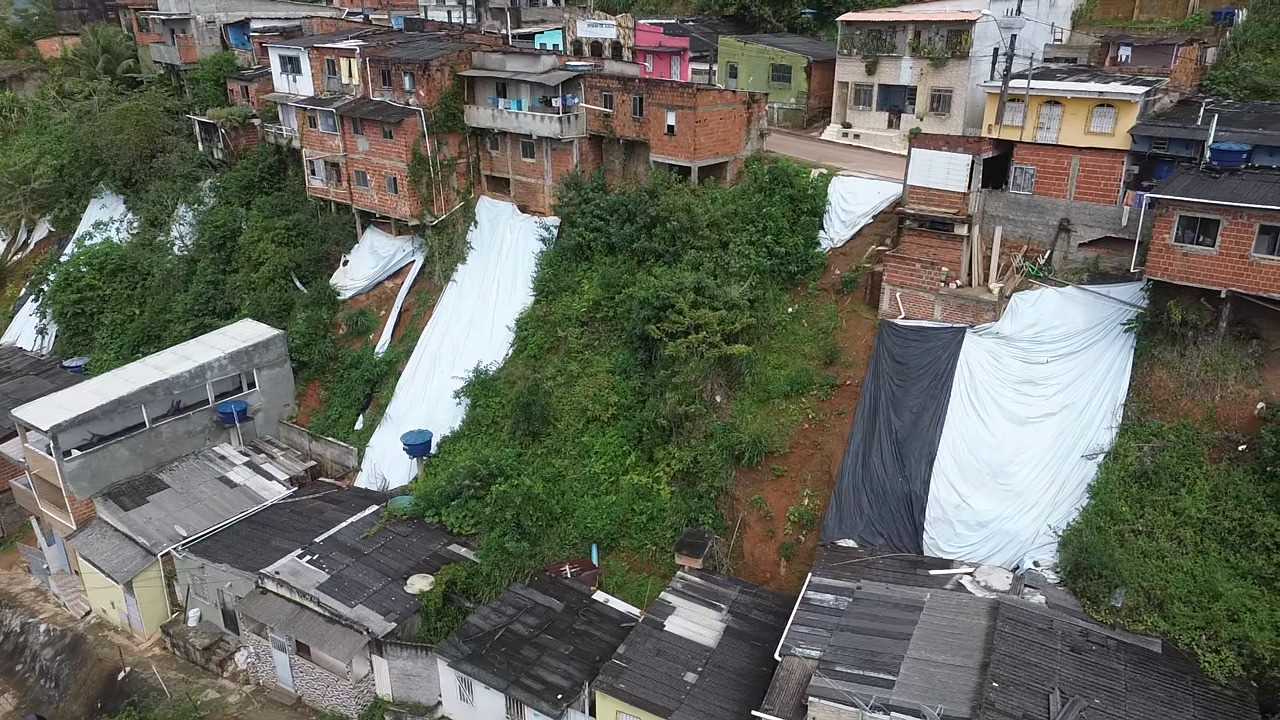 Ilhéus conquista aprovação para obras em 14 encostas do município
