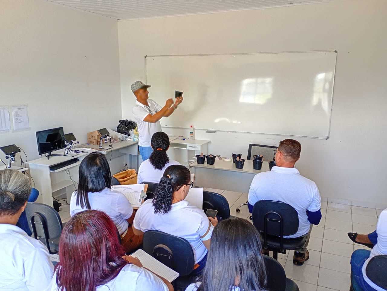 Ilhéus inicia implantação de ovitrampas e reforça monitoramento no combate ao Aedes aegypti