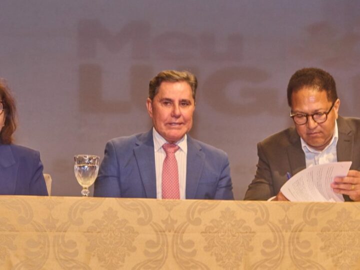 Prefeito Augusto Castro autoriza Edital para contratação de empresa de gestão urbana do Programa Cidade Inteligente Digital