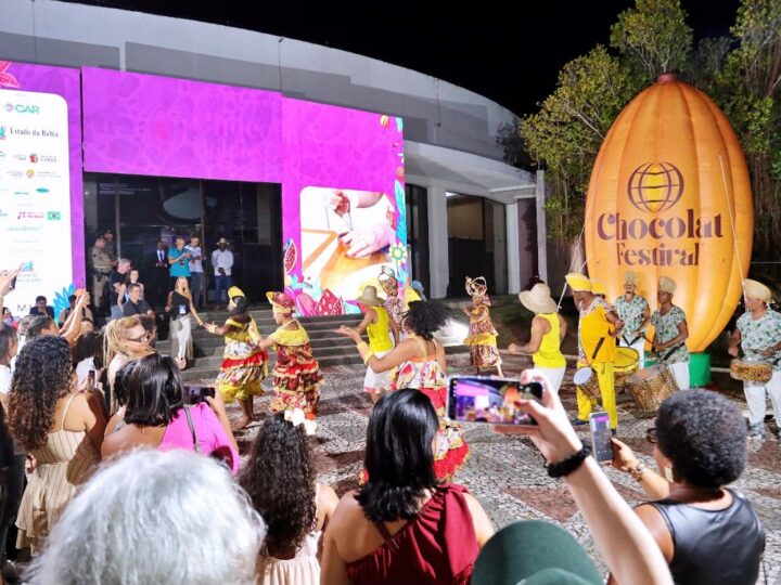 Feira de negócios, Cozinha Show, escultura de chocolate e atrações culturais: Chocolat Bahia inaugura edição histórica em Ilhéus
