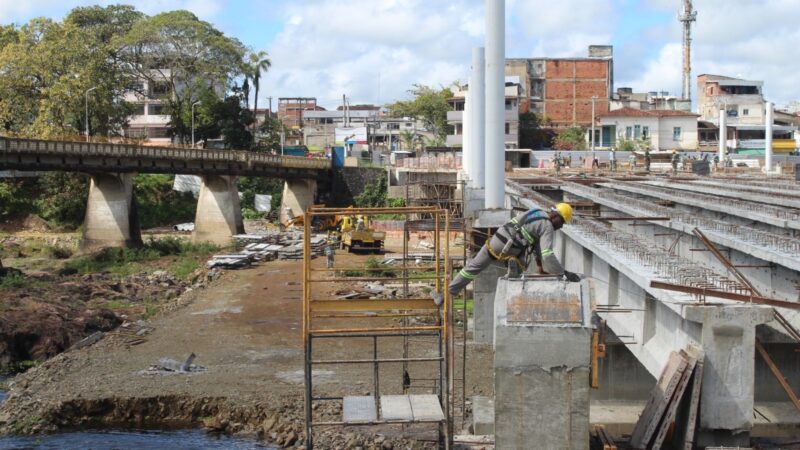Ponte que ligará o centro de Itabuna à nova BA-649 tem 71% de sua estrutura de concreto concluída