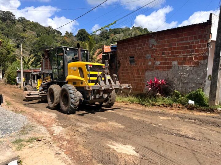 Seinfra mantém frentes de obras em diferentes pontos de Ilhéus