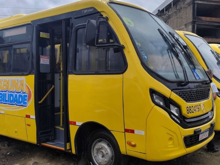 Prefeitura de Itabuna incorpora quatro novos micro-ônibus à frota do sistema de transporte público